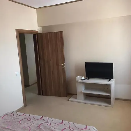 Joy Life 2 Apartman Costinești